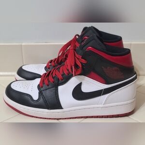 Jordan 1 Mid Black Toe Men's Size 10
